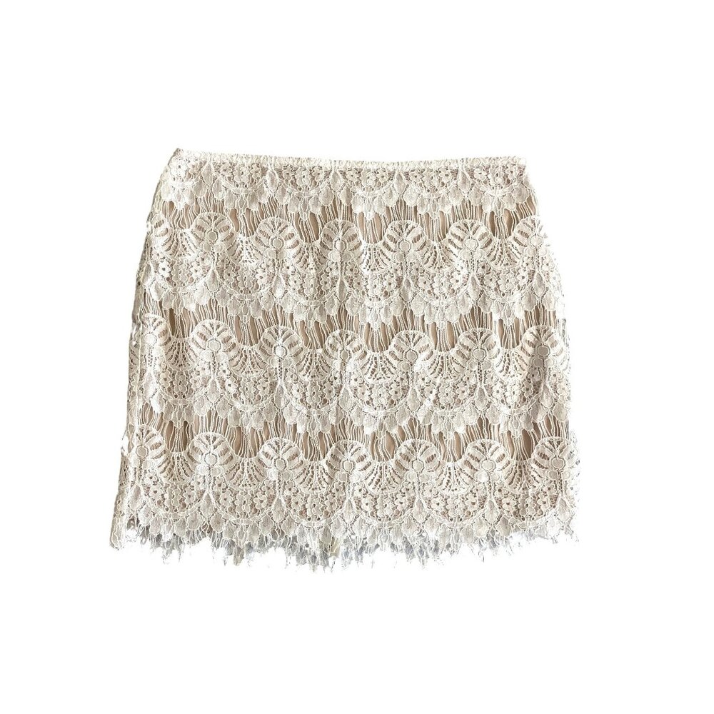 Forever 21 White Eyelash Lace Mini Skirt Nude Lining Zipper Closure Size L